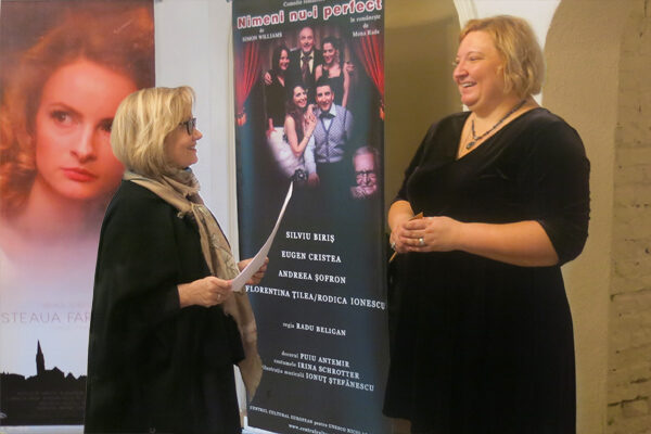 Katharine Siegling, NGU Zürich, bei UNESCO “Nicolae Bălcescu” in Bukarest